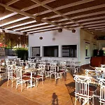 Armas Bella Luna Hotel