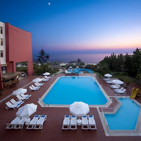 Armas Bella Luna Hotel