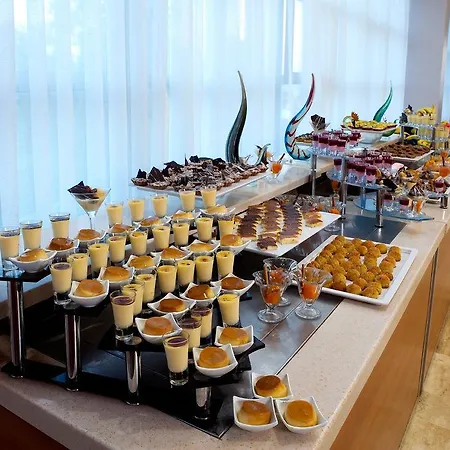 Armas Bella Luna 酒店