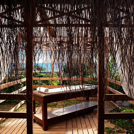 Armas Bella Luna Hotel Side