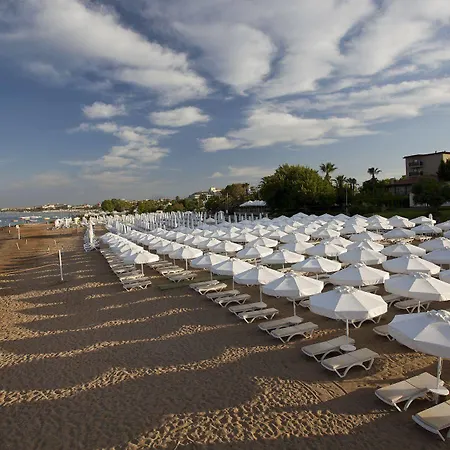 Hotel Armas Bella Luna Side