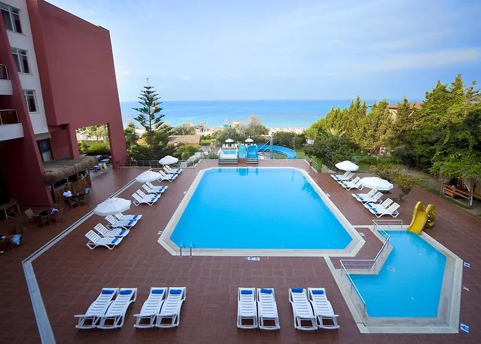 Hotel Armas Bella Luna Side