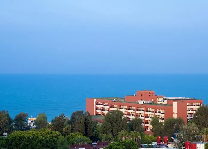 Armas Bella Luna Hotel Side