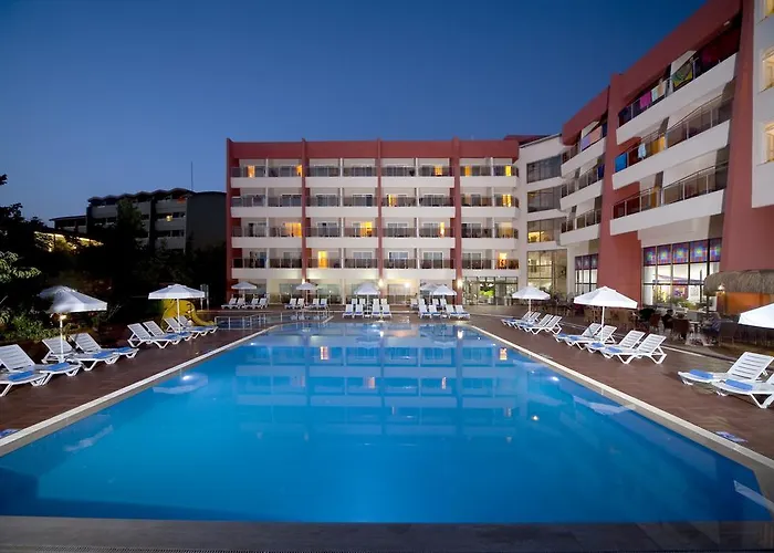 Armas Bella Luna 4* סייד