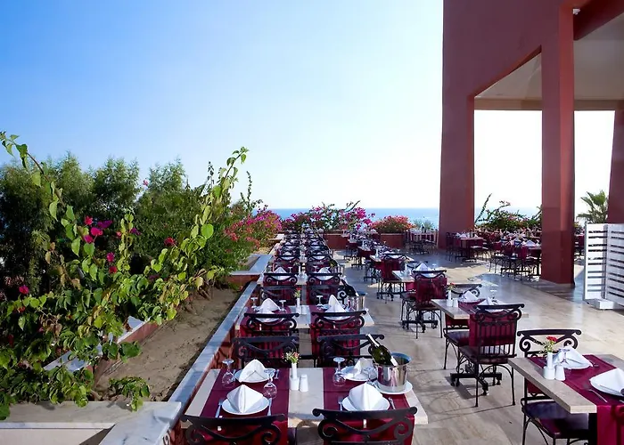 Hotel Armas Bella Luna