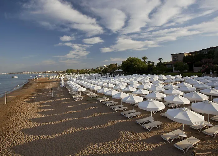 Hotel Armas Bella Luna Side