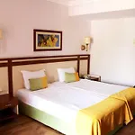Armas Bella Luna 4* Sidé