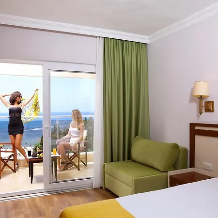 Armas Bella Luna シダ